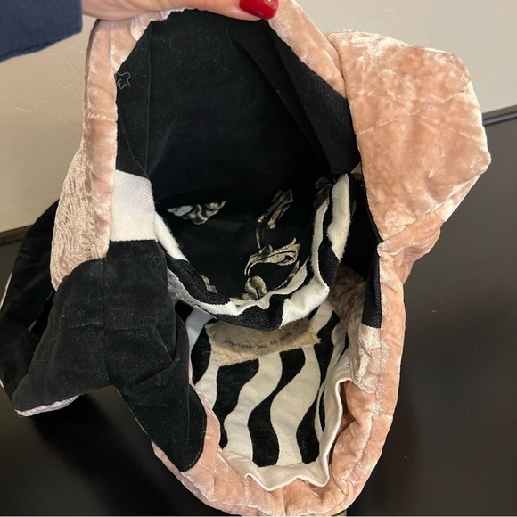 Velour Double sided crossbody Bag, boho chic,zebra print, lace accent - Picture 6 of 15